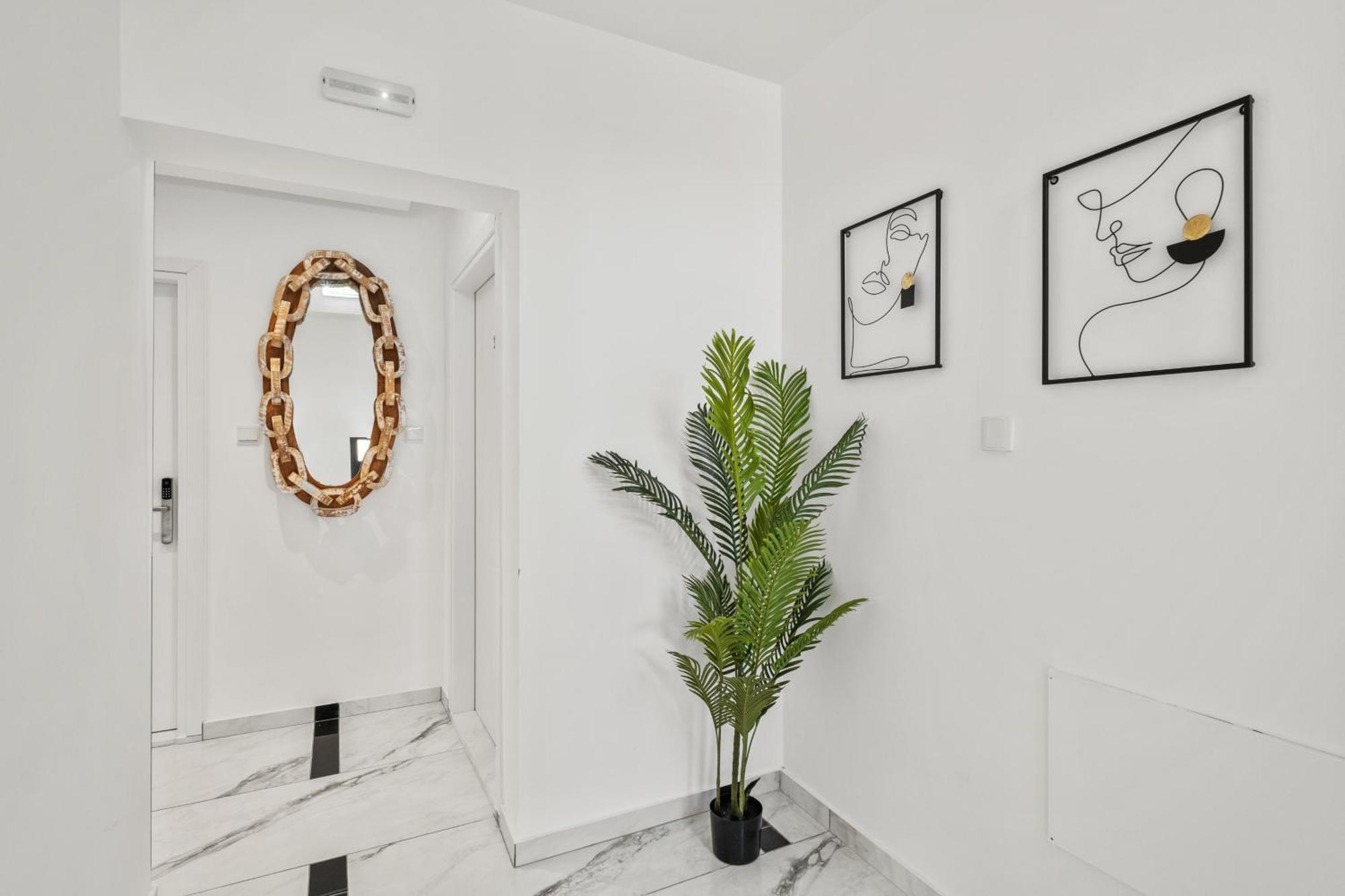 לרנקה Lazuli Hermes Apartments מראה חיצוני תמונה